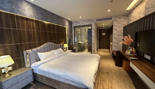 Luxury Studio, 1 Bedroom, Garden View