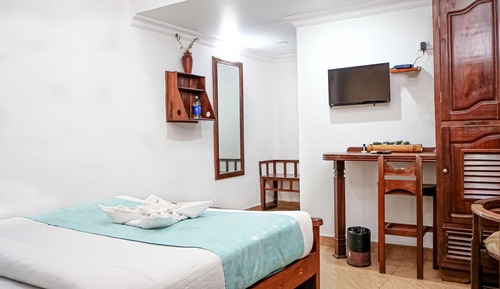 Economy Room
