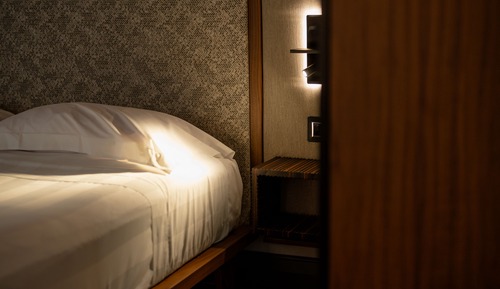 Deluxe Room, 1 King Bed, City View, Tower