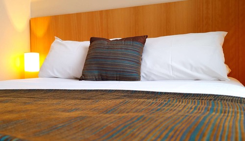 Comfort Room, 1 Double Bed, Courtyard View