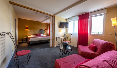 Suite, 1 King Bed