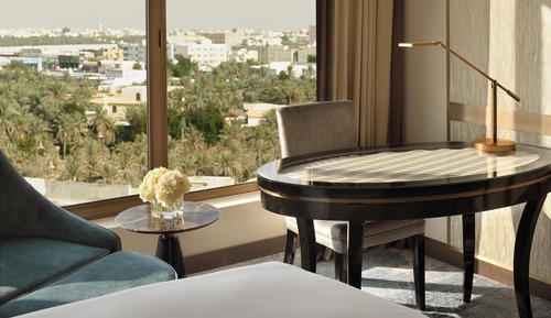 Premium Room, 1 King Bed, Club Lounge Access