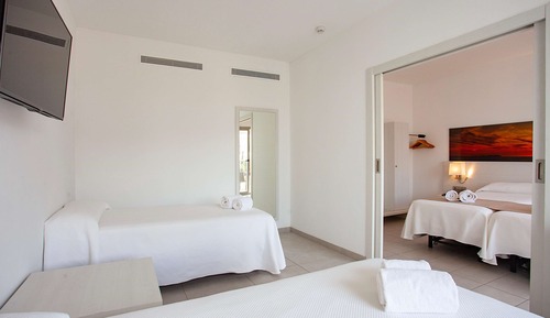 Quadruple Room, Balcony