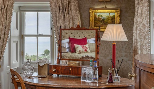 Luxury Apartment