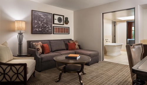 Junior Suite, 1 King Bed with Sofa bed