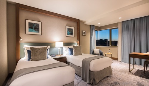 Classic Room, 2 Twin Beds, City View