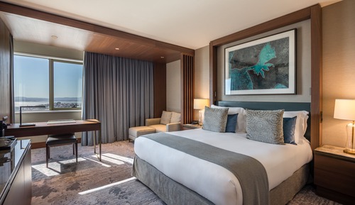 Classic Room, 1 Queen Bed, River View