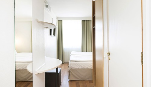 Good Morning Twin Room