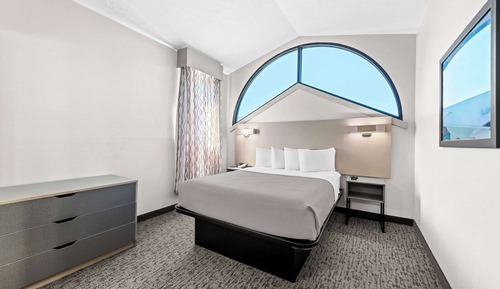 Suite, Non Smoking, Balcony