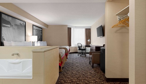 Basic Room, 2 Queen Beds, Non Smoking, Jetted Tub