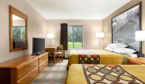 Room, 2 Queen Beds, Non Smoking