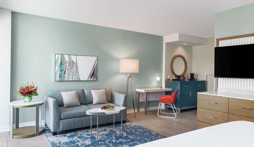 Suite, 1 King Bed