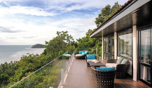 Suite, 1 King Bed, Club Lounge Access (Ocean Horizon)