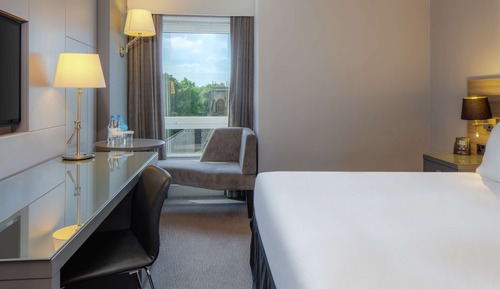 Superior Room, 1 Queen Bed