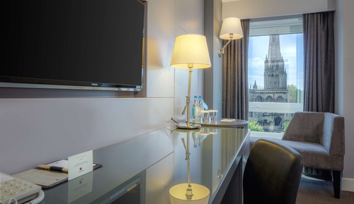 Superior Room, 1 King Bed (Church View)