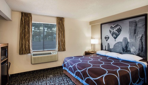 Room, 1 King Bed, Accessible, Non Smoking (Mobility)