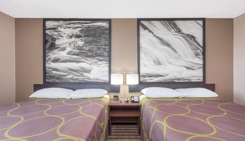 Room, 2 Queen Beds, Smoking