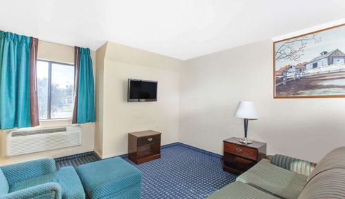 Room, 2 Queen Beds, Non Smoking (Efficiency)