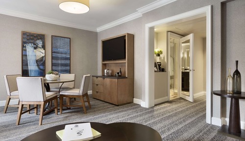 Ambassador Suite, 1 Bedroom, 1 King