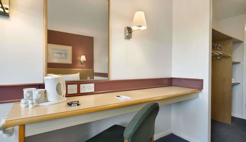 Room, 2 Twin Beds, Accessible, Non Smoking (Mobility)