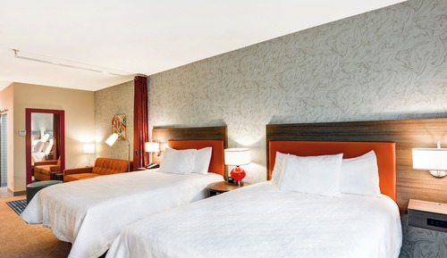 Studio, 2 Queen Beds, Accessible
