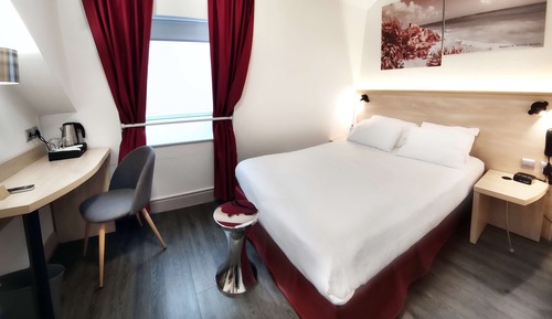 Classic Room, 1 Double Bed, Non Smoking (Small Room)