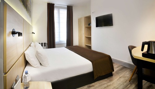 Comfort Room, 1 Queen Bed, Non Smoking