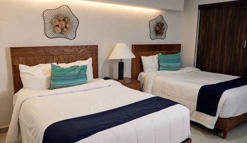 Junior Suite, Partial Ocean View