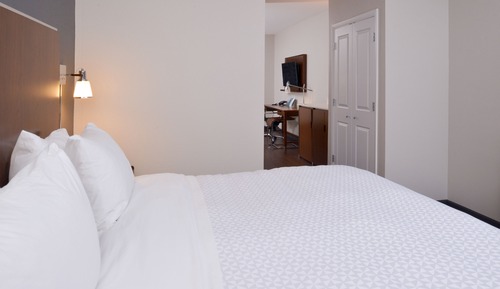 Suite, 1 King Bed with Sofa bed, Non Smoking