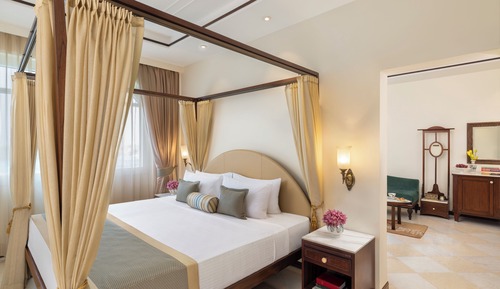 SeleQtions Suite, 1 King Bed (Taj Mahal View)