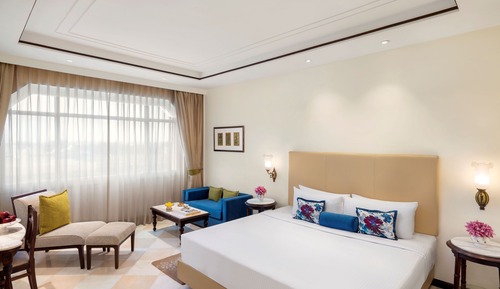 Deluxe Room, 1 King Bed