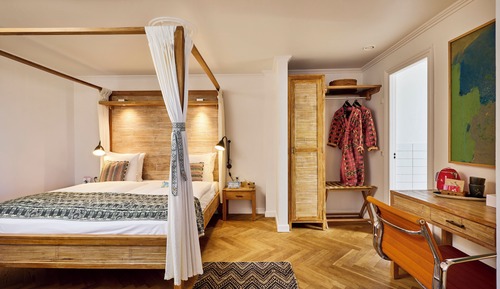 Panoramic Penthouse, 1 Queen Bed, Hot Tub, City View
