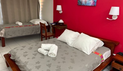 Triple Room, Ensuite