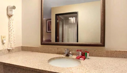 Room, 1 King Bed with Sofa bed, Non Smoking (Upgraded)