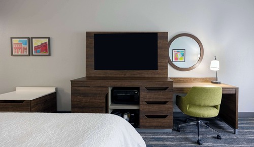 Room, 2 Queen Beds, Accessible (Hearing)