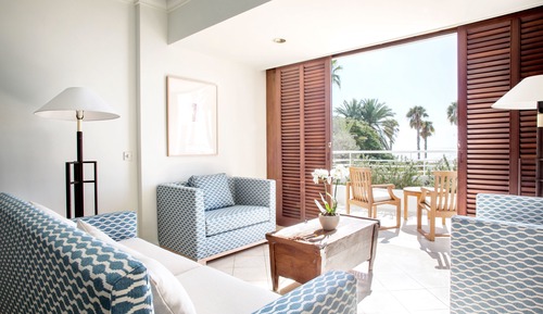 Studio, Sea View