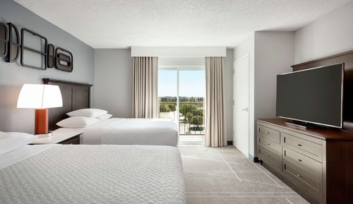 Room, 2 Queen Beds, Mountain View