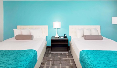Room, 2 Queen Beds, Non Smoking