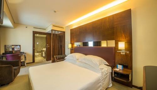 Executive Double High Floor