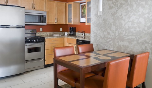 Suite, 1 Bedroom (Mobility/Hearing Accessible, Tub)
