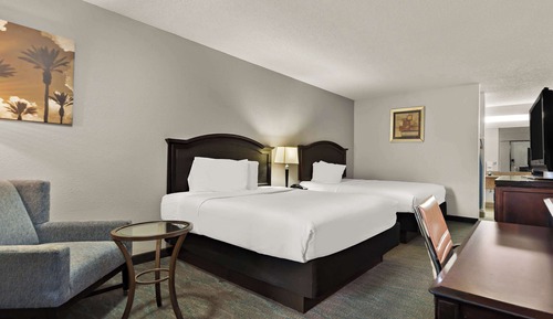 Standard Room, 2 Queen Beds, Non Smoking