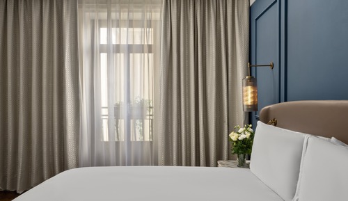 Classic Room, 1 King Bed (Cityside)