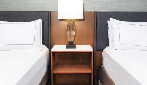 Room, 2 Queen Beds, Accessible, Bathtub