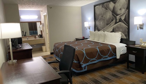 Standard Room, 1 King Bed, Non Smoking