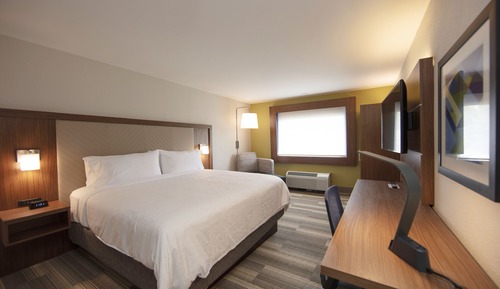 Standard Room, 1 King Bed