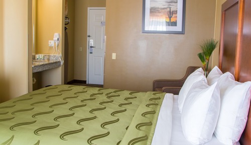 Room, 1 Queen Bed, Accessible, Non Smoking