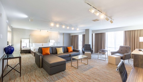 Studio, 1 King Bed with Sofa bed (Sitting Area)