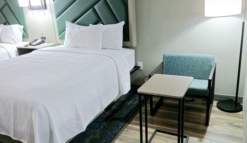Room, 2 Queen Beds, Non Smoking