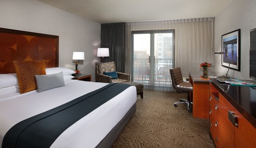 Room, 1 King Bed, Balcony