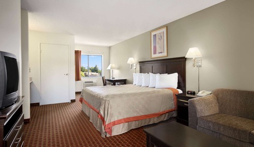 Room, 1 Queen Bed, Accessible, Non Smoking